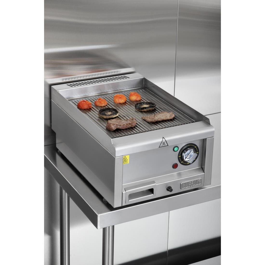 CU474 Buffalo 600-Serie Geribbeld Elektrische Bakplaat 400 Mm