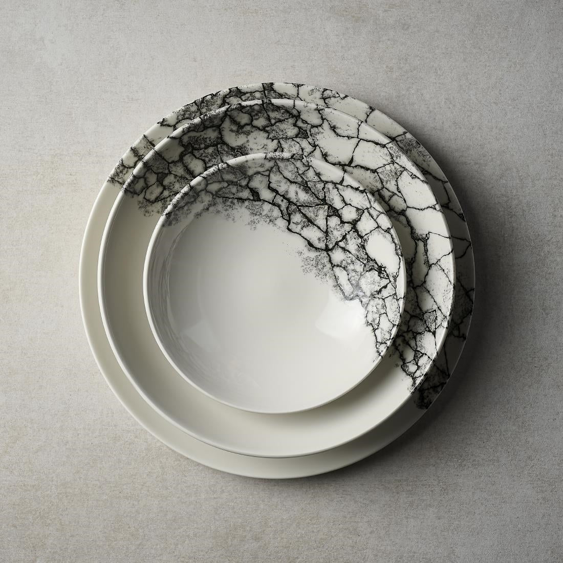 CU667 Churchill Kintsugi Accents Quartz Black Evolve Coupe Bord 16.5cm (12 stuks)