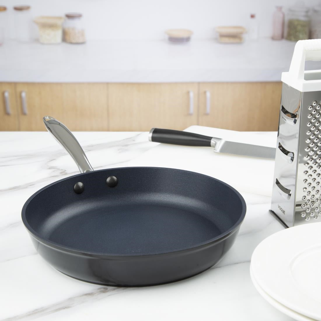 DC701 Vogue gietaluminium anti-aanbak teflon koekenpan 26cm