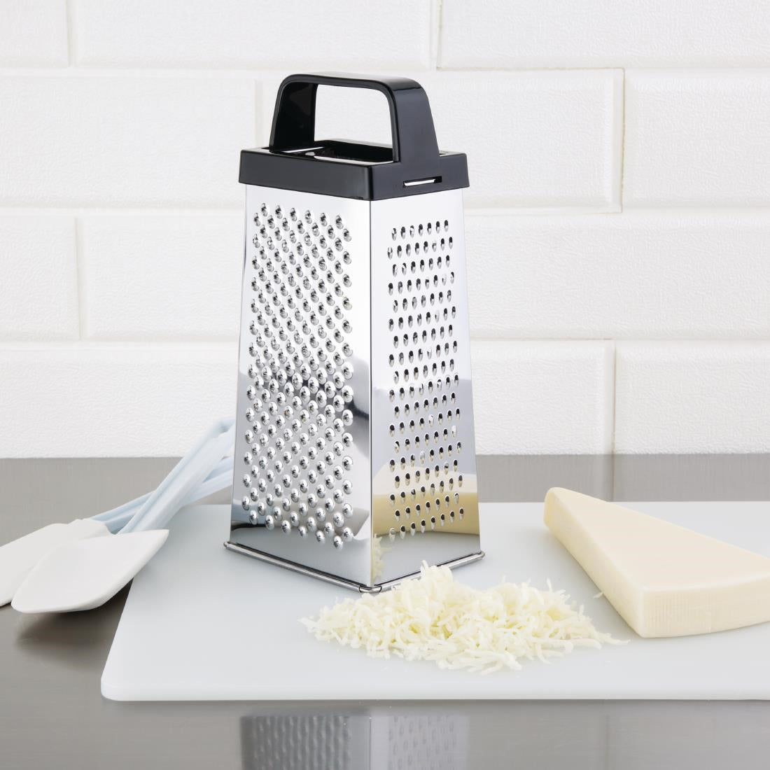 DA096 Nisbets essentials-rasp