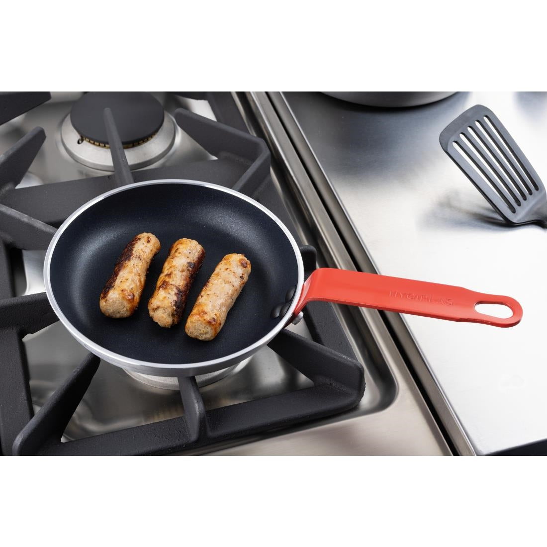 FB473 Hygiplas Teflon Platinum Plus anti-aanbak koekenpan 200mm rood handvat