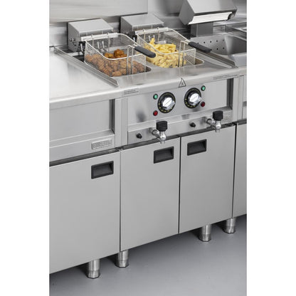 CU477 Buffalo 600-Serie Elektrische Friteuse Met Dubbele Tank, 2 x 8 Liter