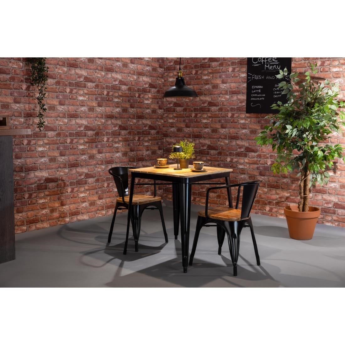 HZ812 Bolero Bistro Eettafel Met Lattenblad Van Mangohout En Zwarte Poot 650mm